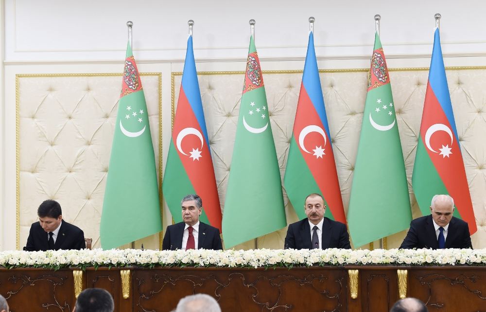 Azerbaijan, Turkmenistan signed bilateral documents (PHOTO) (VIDEO)