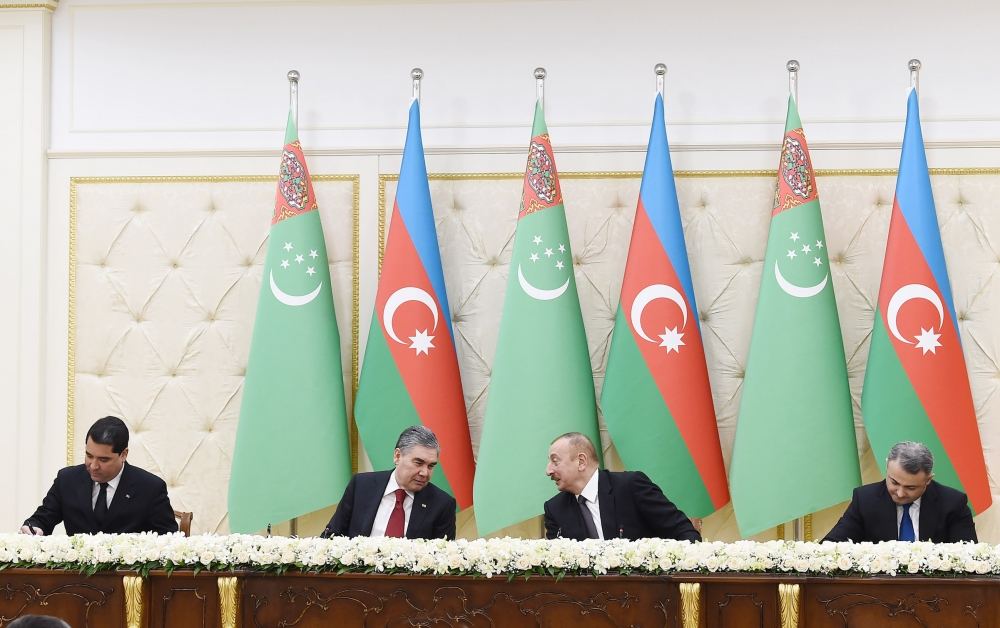 Azerbaijan, Turkmenistan signed bilateral documents (PHOTO) (VIDEO)