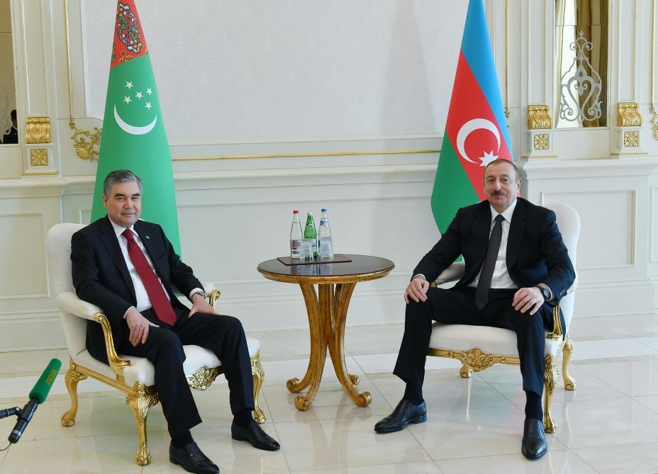President Ilham Aliyev and President Gurbanguly Berdimuhamedov held one-on-one meeting (PHOTO/VIDEO)