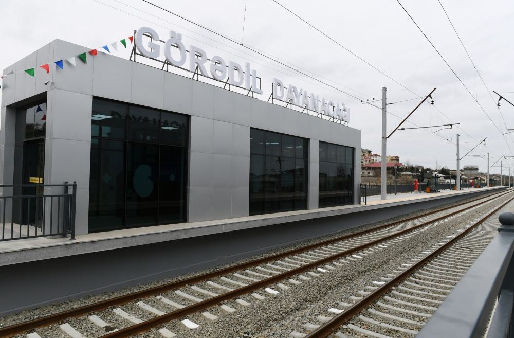 President Ilham Aliyev inaugurated Pirshaghi-Goradil-Novkhani-Sumgayit section of Absheron circular railway after renovation (PHOTO/VIDEO)
