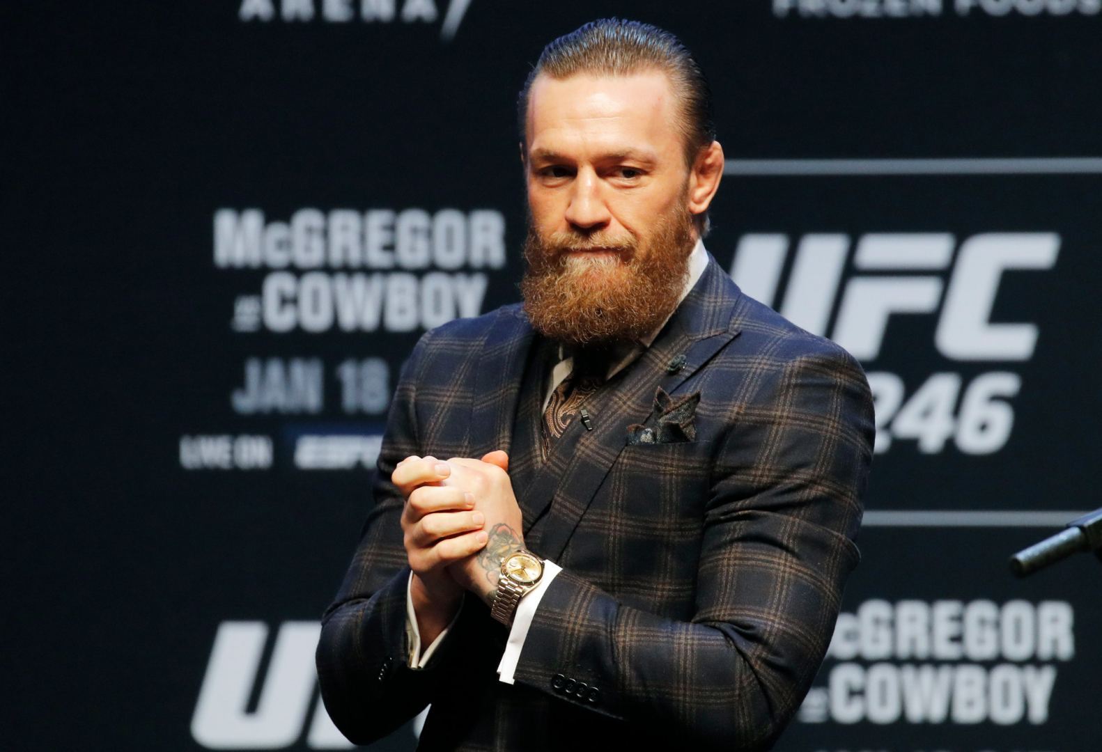 McGregor announces his third retirement on Twitter