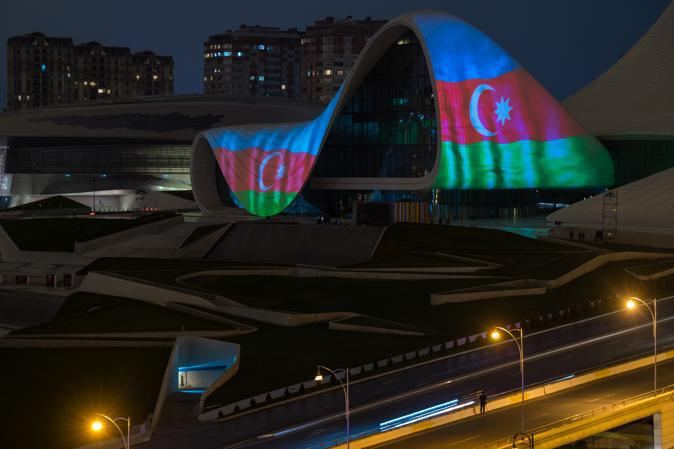 Azerbaijan's Heydar Aliyev Center supports countries where COVID-19 widespread (PHOTO/VIDEO) (UPDATE)