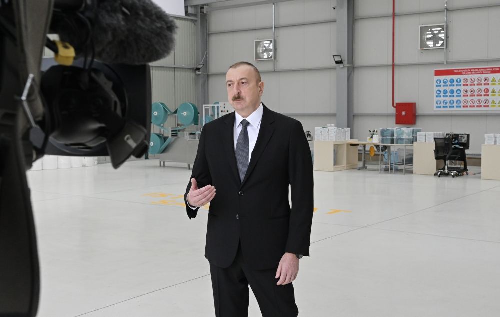 President Ilham Aliyev, First Lady Mehriban Aliyeva attend opening of medical masks manufacturing enterprise in Sumgayit Chemical Industrial Park (PHOTO/VIDEO)