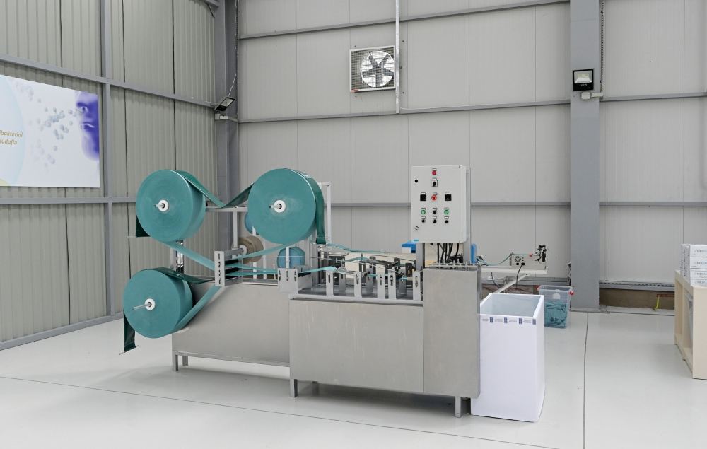 President Ilham Aliyev, First Lady Mehriban Aliyeva attend opening of medical masks manufacturing enterprise in Sumgayit Chemical Industrial Park (PHOTO/VIDEO)