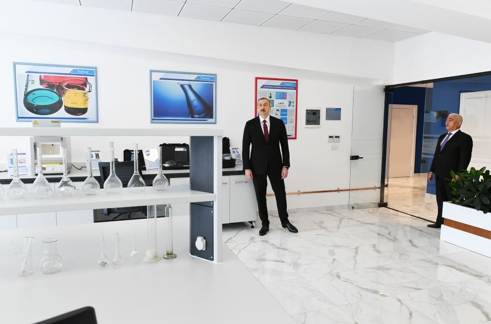 President Ilham Aliyev inaugurated newly-reconstructed main administrative, scientific, educational and laboratory complex of AzerEnergy OJSC (PHOTO)