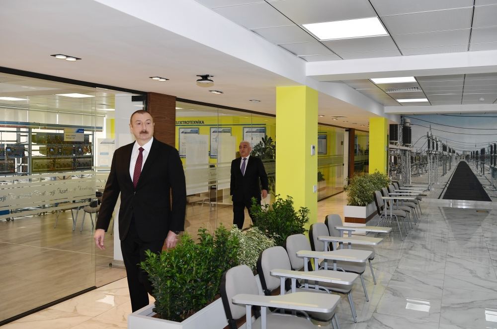 President Ilham Aliyev inaugurated newly-reconstructed main administrative, scientific, educational and laboratory complex of AzerEnergy OJSC (PHOTO)