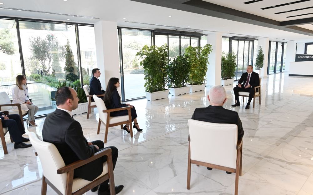 President Ilham Aliyev inaugurated newly-reconstructed main administrative, scientific, educational and laboratory complex of AzerEnergy OJSC (PHOTO)