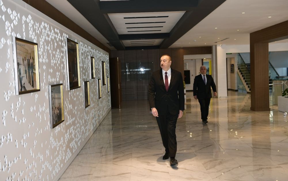 President Ilham Aliyev inaugurated newly-reconstructed main administrative, scientific, educational and laboratory complex of AzerEnergy OJSC (PHOTO)
