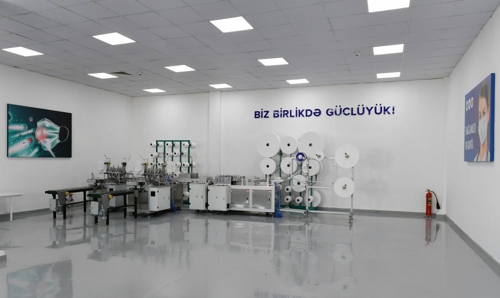 Azerbaijani president, first lady attend opening of face mask factory in Sumgayit (PHOTO/VIDEO)