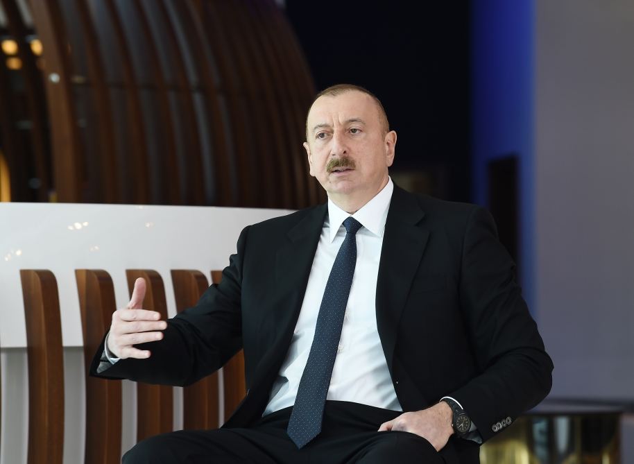 Azerbaijani president, first lady attend opening of face mask factory in Sumgayit (PHOTO/VIDEO)