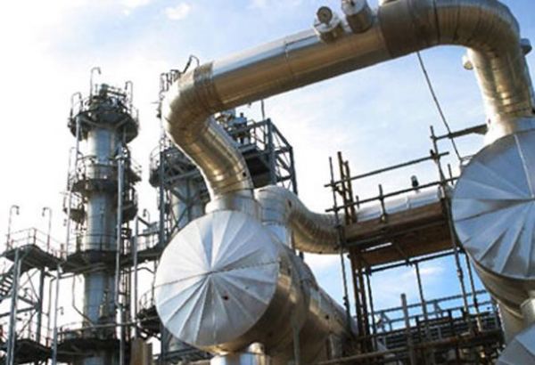 Azerbaijan's ten-month output of oil products declines