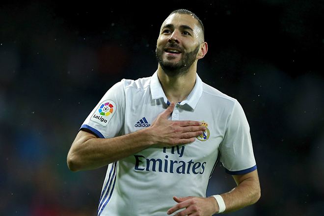 Chelsea 1-3 Real Madrid: Benzema hat-trick puts Spaniards in charge in Champions League last eight
