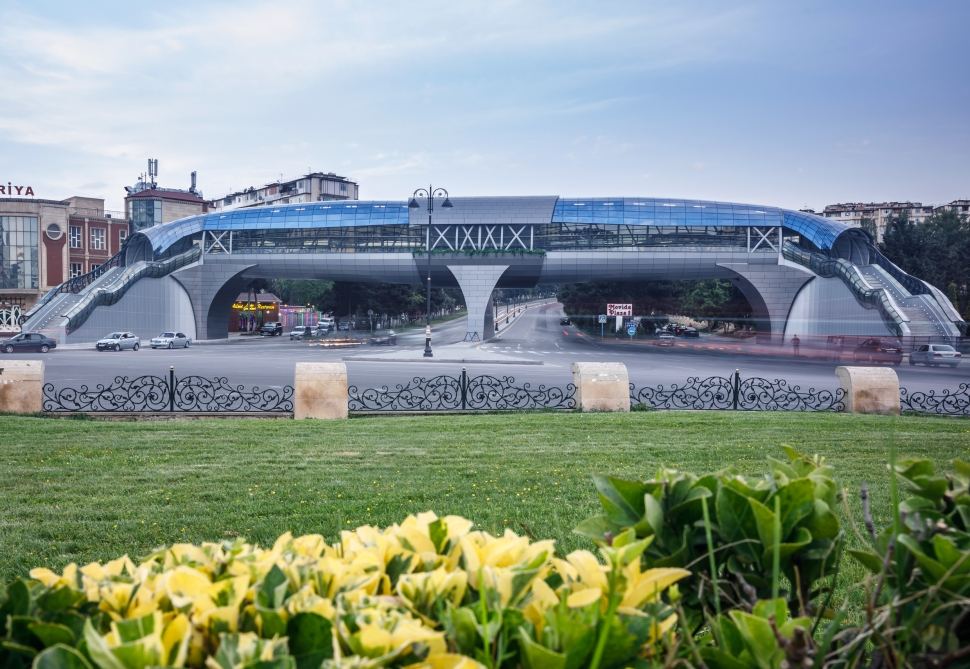 President Ilham Aliyev attends opening of above-ground pedestrian crossing in Neapol Street, Baku (PHOTO/VIDEO)