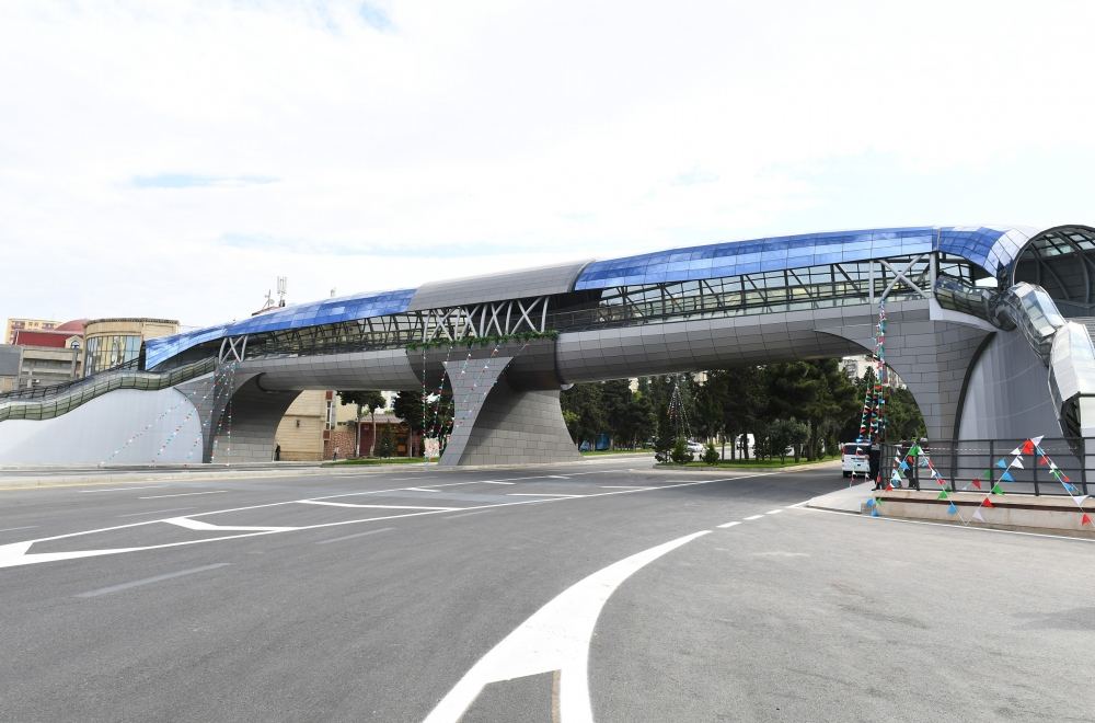 President Ilham Aliyev attends opening of above-ground pedestrian crossing in Neapol Street, Baku (PHOTO/VIDEO)