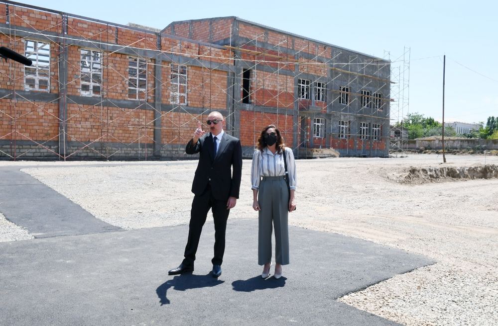 Azerbaijani president, first lady view construction of residential complex in Ganja (PHOTO)
