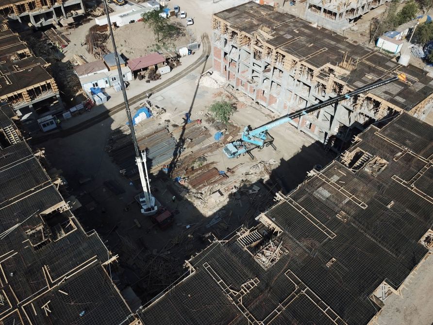 Azerbaijani president, first lady view construction of residential complex in Ganja (PHOTO)