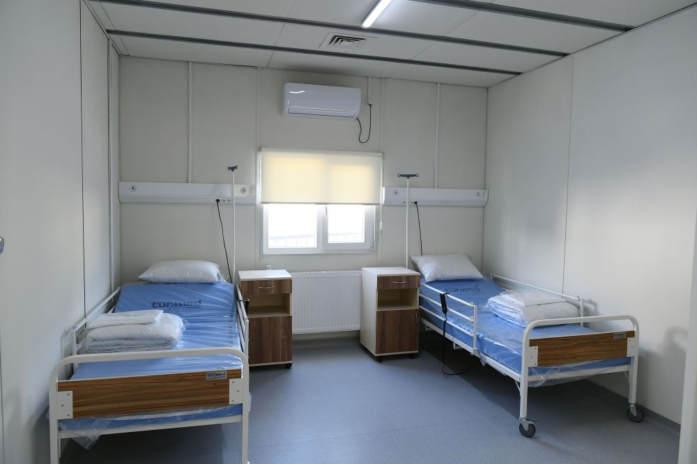 Azerbaijani president, first lady attend inauguration of modular hospital in Ganja (PHOTO)
