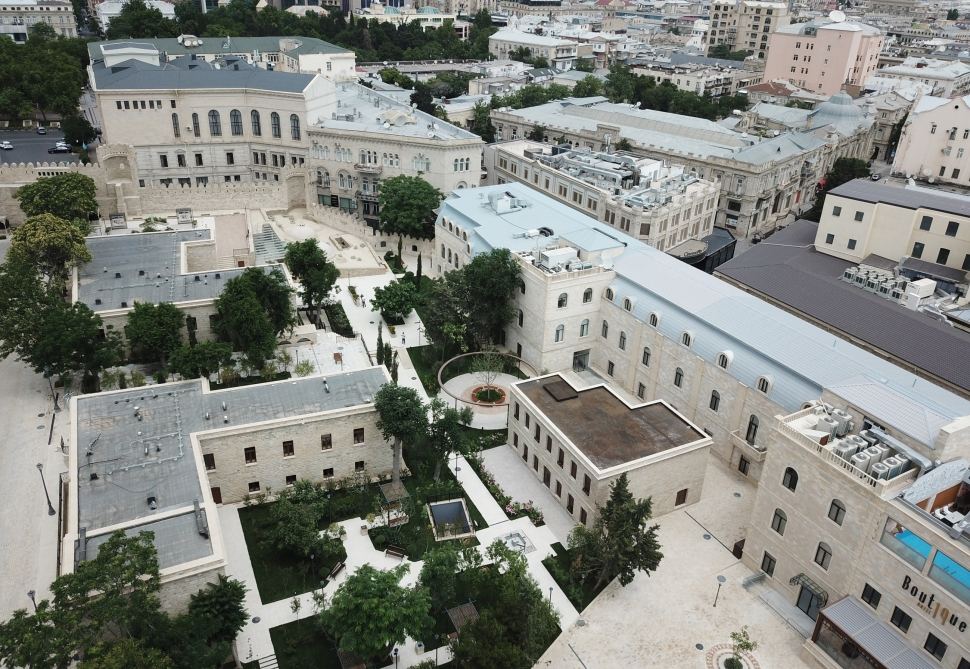 Azerbaijani president, first lady view restoration and conservation work carried out in part of Icherisheher (PHOTO/VIDEO)
