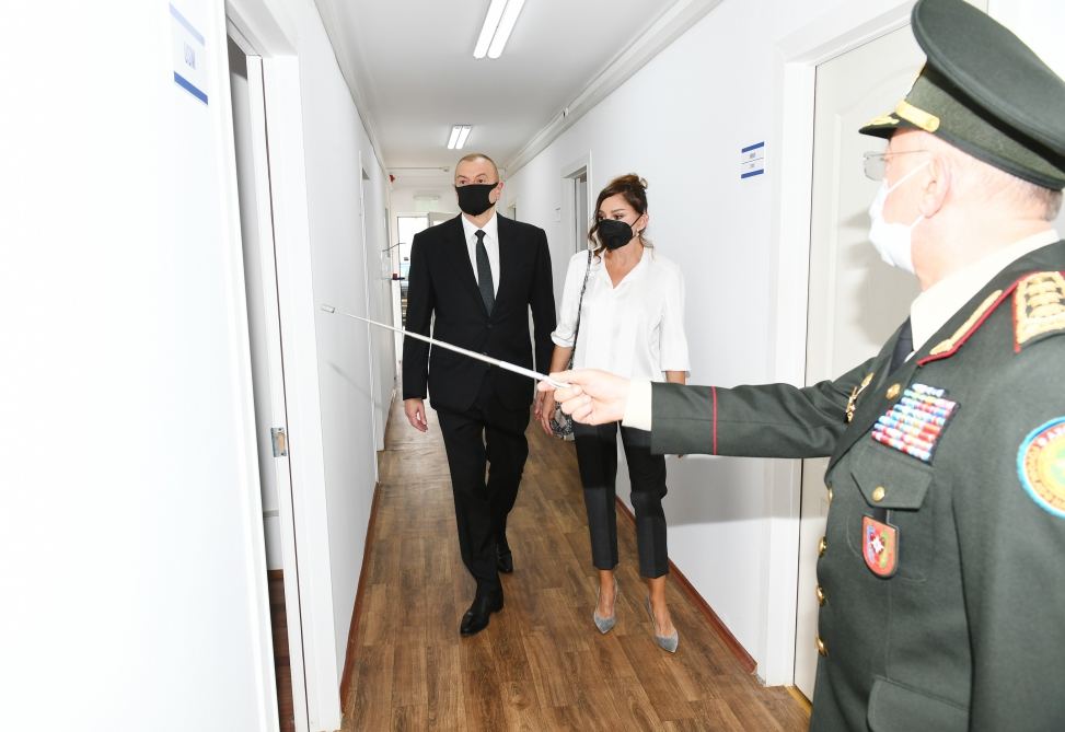 Azerbaijani president, first lady attend inauguration of modular hospital in Baku (PHOTO/VIDEO)