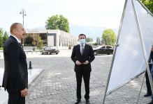 Azerbaijani president visits statue of national leader Heydar Aliyev in Ismayilli (PHOTO)