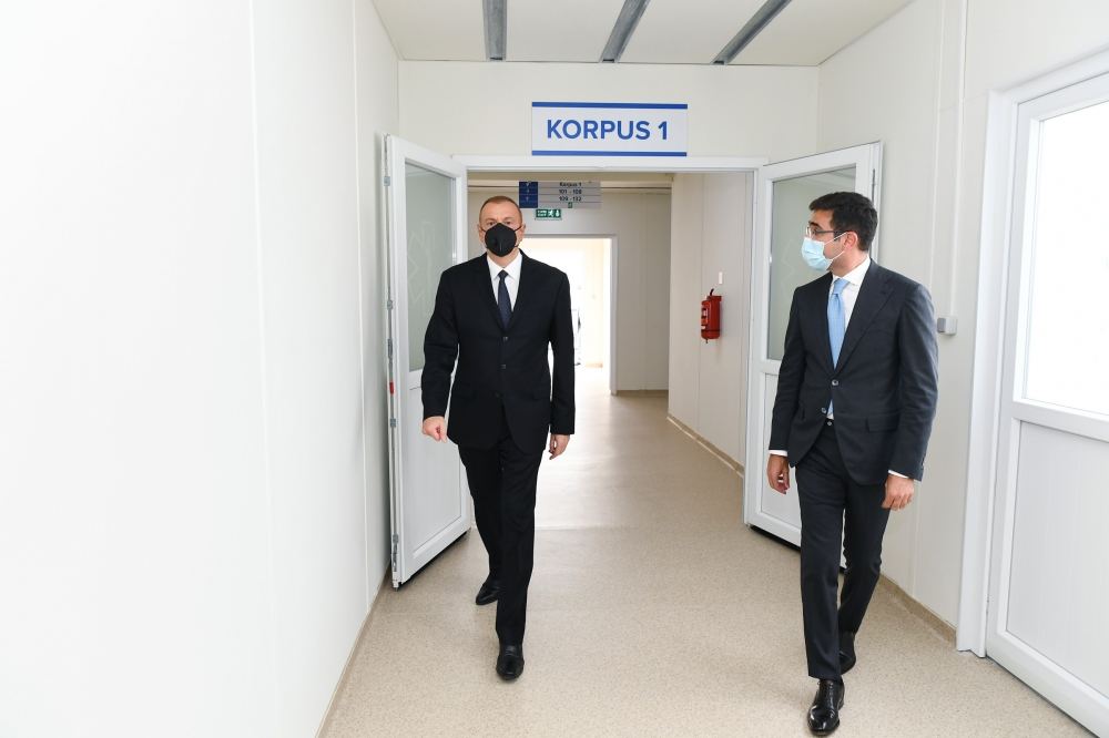 Azerbaijani president views conditions created at modular hospital in Shaki (PHOTO)