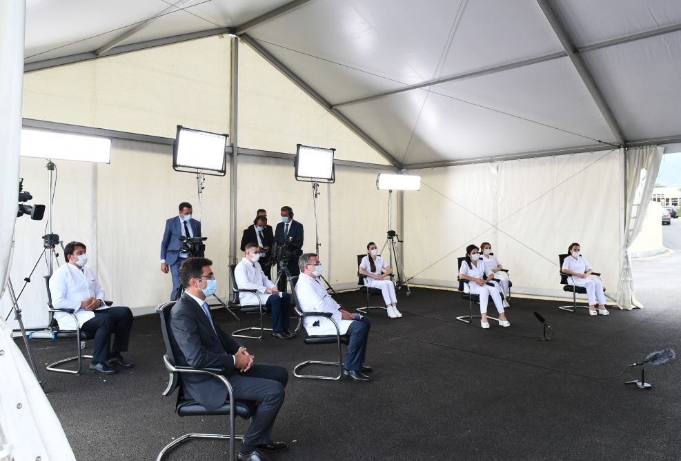 Azerbaijani president views conditions created at modular hospital in Shaki (PHOTO)