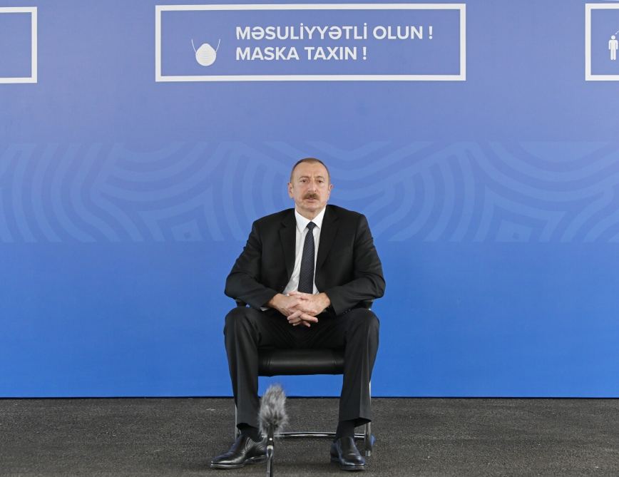 Azerbaijani president views conditions created at modular hospital in Shaki (PHOTO)