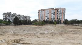 Azerbaijani president, first VP view works to be done in new forest type park in Yasamal district (PHOTO)