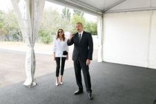 Azerbaijani president, first VP view works to be done in new forest type park in Yasamal district (PHOTO)