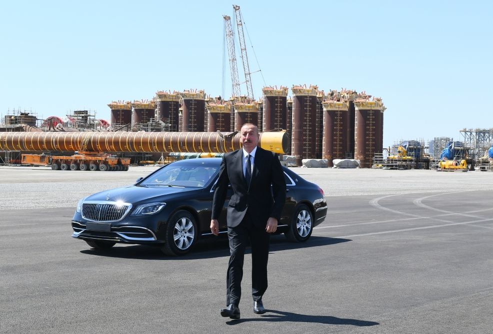 President Ilham Aliyev attends sail away of Garabagh field jacket (PHOTO/VIDEO)