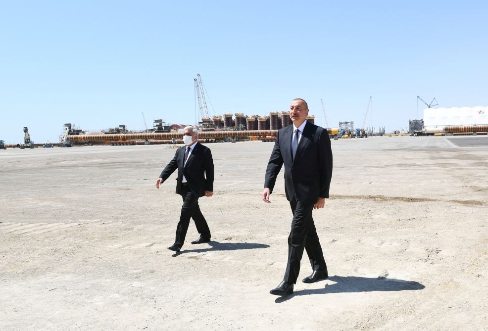 President Ilham Aliyev attends sail away of Garabagh field jacket (PHOTO/VIDEO)