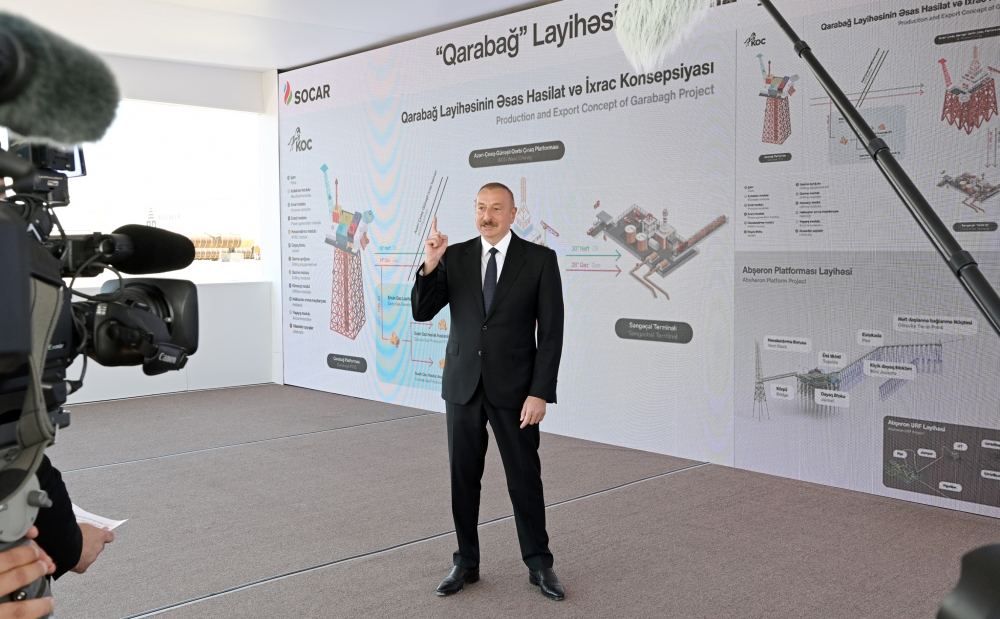 President Ilham Aliyev attends sail away of Garabagh field jacket (PHOTO/VIDEO)
