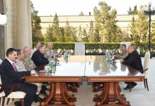 President Ilham Aliyev receives delegation led by Turkish Minister of National Defense (PHOTO/VIDEO)