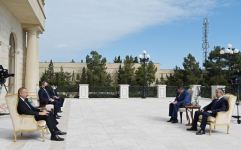 President Ilham Aliyev received credentials of incoming Uzbek ambassador (PHOTO)