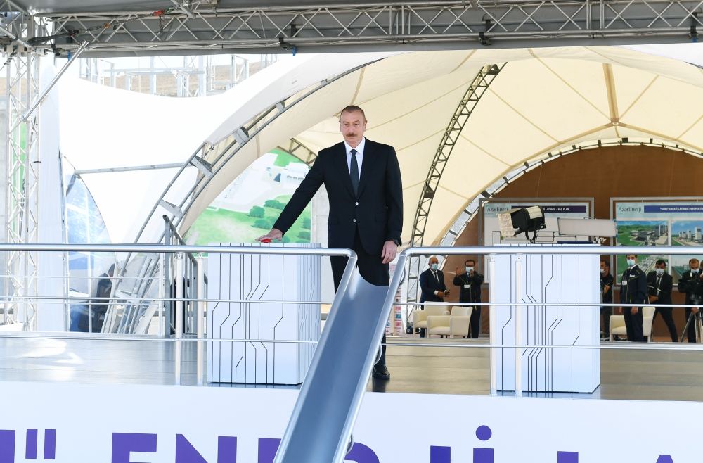 President Ilham Aliyev viewed construction of 330/220/110 kV Gobu power substation (PHOTO)