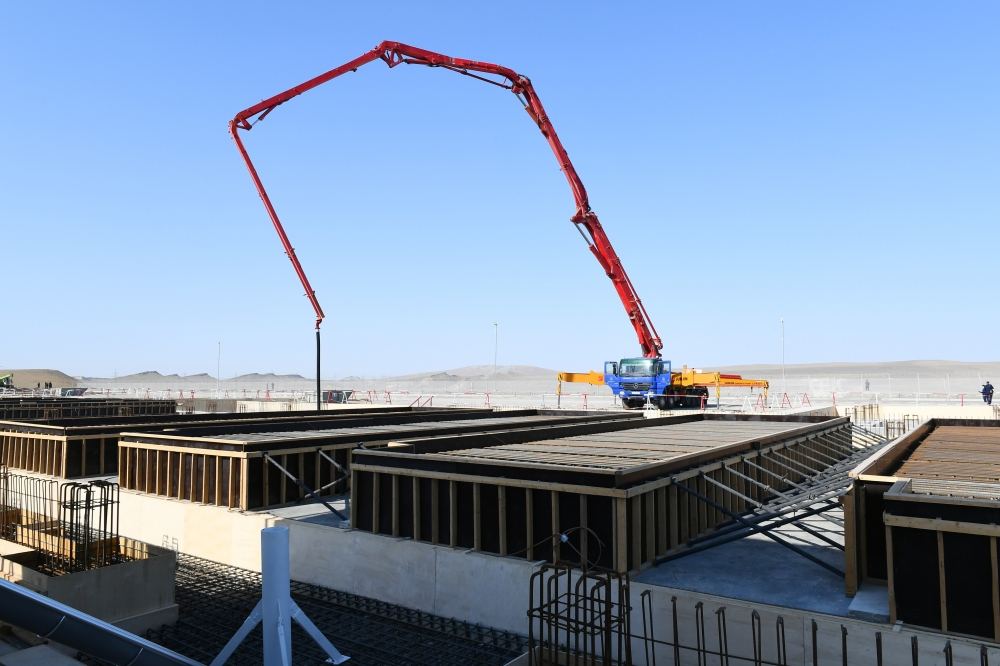 President Ilham Aliyev viewed construction of 330/220/110 kV Gobu power substation (PHOTO)