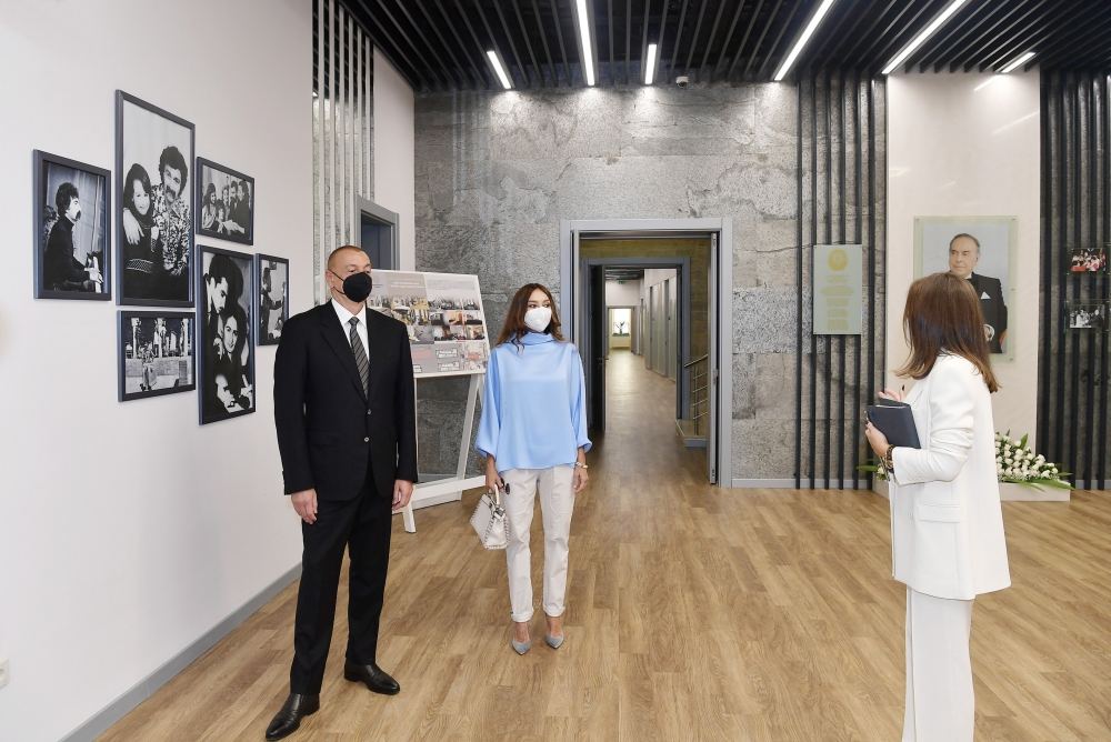 Azerbaijani president, first lady attend opening of newly renovated Children’s Art School in Baku (PHOTO)