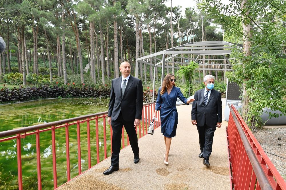 Azerbaijani president, first lady attend opening of two new blocks of ADA University (PHOTO)