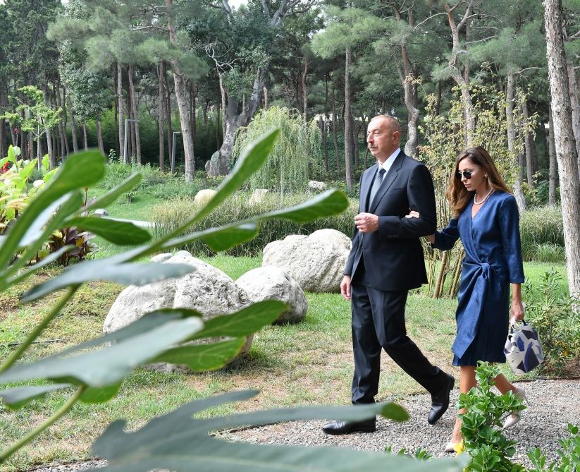 Azerbaijani president, first lady attend opening of two new blocks of ADA University (PHOTO)