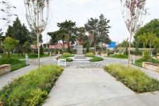 President Ilham Aliyev views conditions created in park named after Murtuza Mukhtarov in Amirjan (PHOTO)