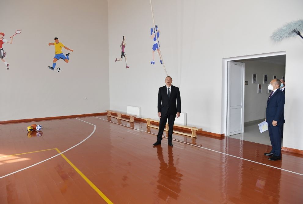 Azerbaijani president: Glass production plant will start operating in Sumgayit this year