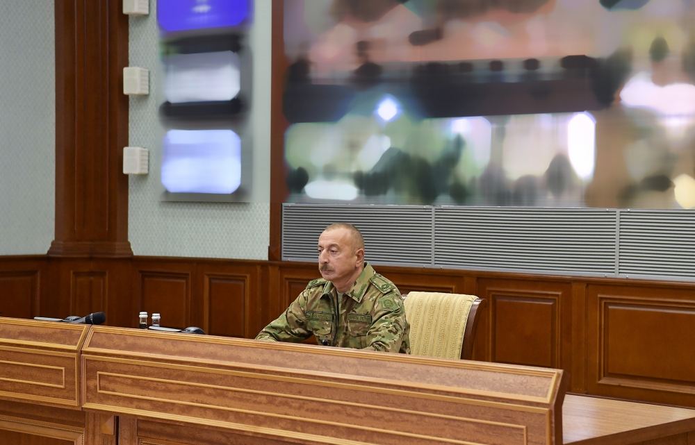 Operational meeting held under leadership of President, Commander-in-Chief Ilham Aliyev at Central Command Post of Ministry of Defense (PHOTO)