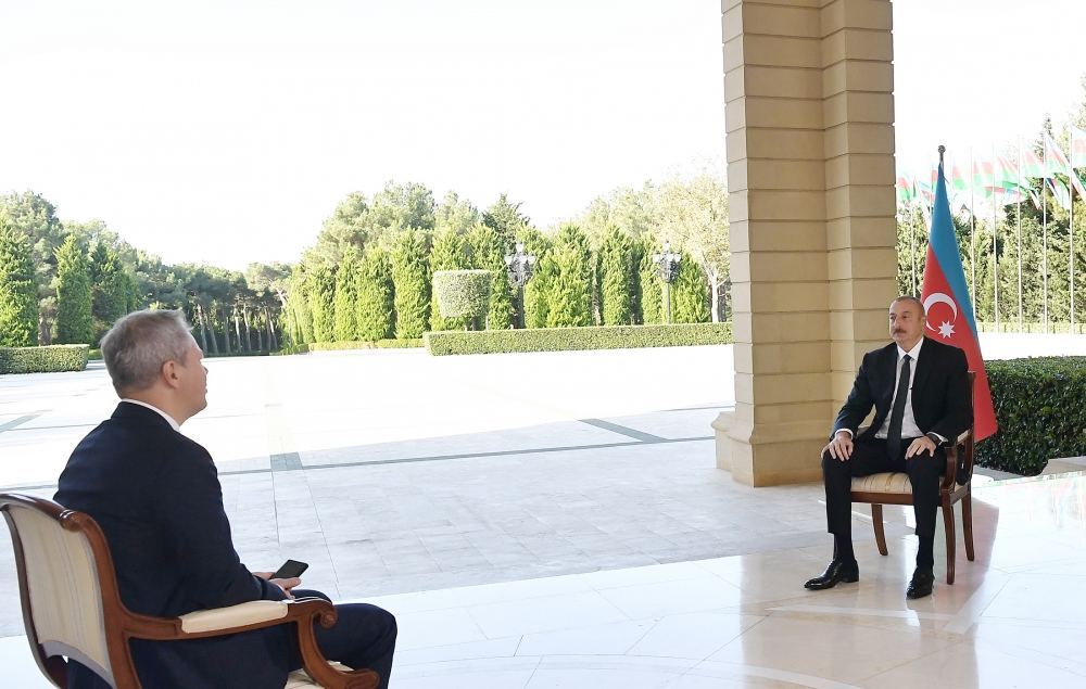 President Ilham Aliyev interviewed by Russian RBC TV channel (PHOTO/VIDEO)