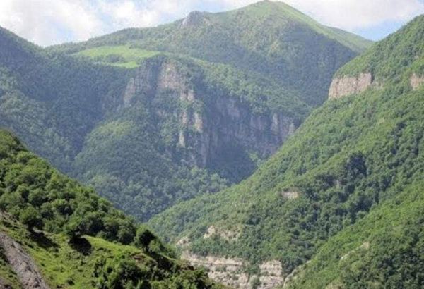 Azerbaijan eyes creating regional cultural centers in Karabakh, East Zangazur economic regions