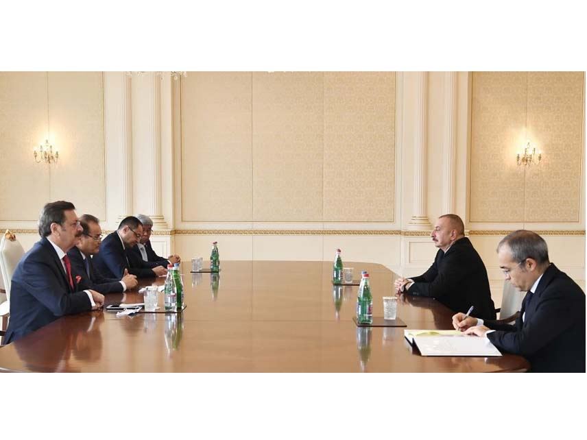 President Aliyev meets SecGen of Turkic Council, president of Turkish Union of Chambers and Commodity Exchanges, president of Kyrgyz Chamber of Commerce and Industry (PHOTO)