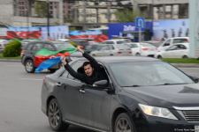 Victory joy in Baku, population celebrates liberation of Shusha with great enthusiasm (PHOTO/VIDEO)