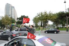 Victory joy in Baku, population celebrates liberation of Shusha with great enthusiasm (PHOTO/VIDEO)