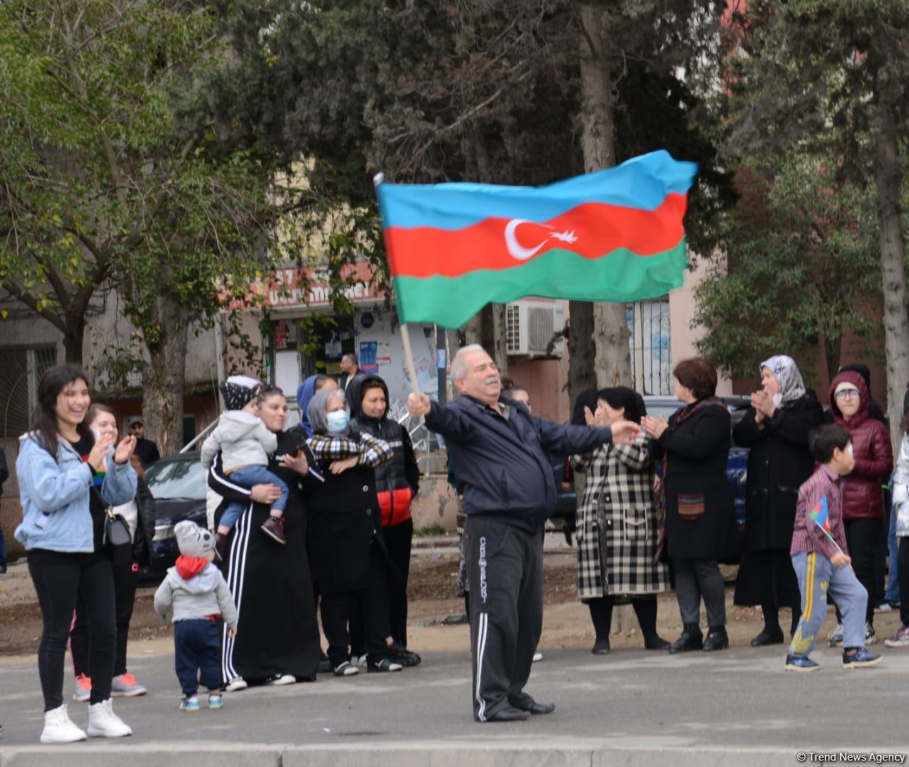 Victory joy in Baku, population celebrates liberation of Shusha with great enthusiasm (PHOTO/VIDEO)
