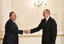 President Ilham Aliyev receives Turkish Foreign Minister, Minister of National Defense and Director of National Intelligence Organization (PHOTO)