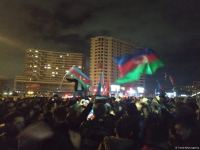 Baku residents celebrating victory in Karabakh war (PHOTO/VIDEO)